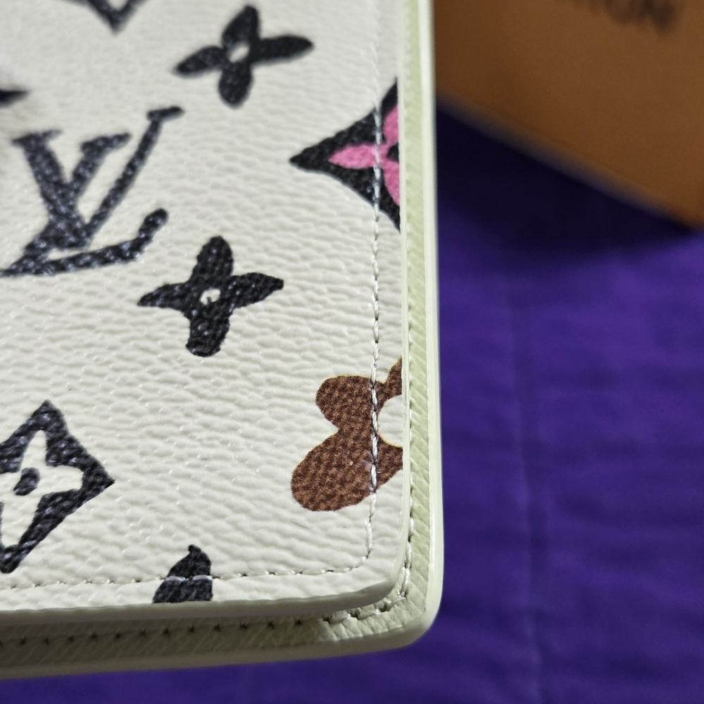 Louis Vuitton X Tyler Brazza Wallet In Vanilla Craggy Monogram - Picture 9 of 16